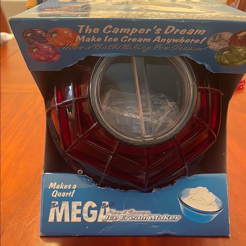 Mega Ice Cream Maker - Red
